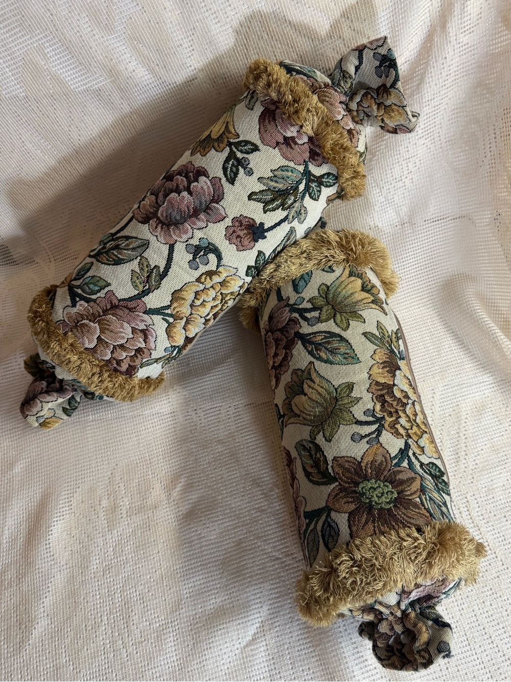 2 Lutex Vintage Victorian Revival Pink Floral Tapestry and Gold Fringe.Set of 2